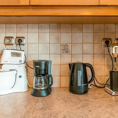 Апартаменти Rena's Center House Кос