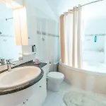 Rena's Center House Apartment Kos Town