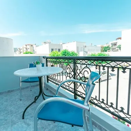 Appartement Rena's Center House Kos-stad