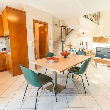 Apartmán Rena's Center House *